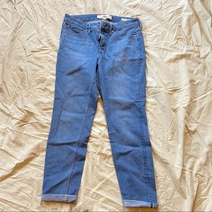 Straight leg rolled cuff or leave open jeans 6